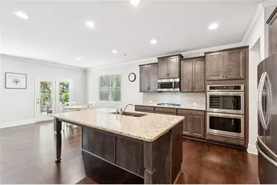 6025 Carruth Lake Drive, Cumming, GA 30028 - Photo 19