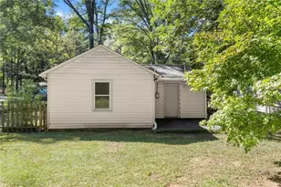 701 Milton St, Scottdale, GA 30079 - Photo 27