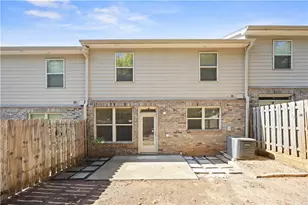 2296 Thackery Rd, Snellville, GA 30078 - Photo 25