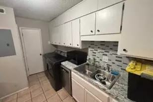 4701 Flat Shoals Rd, Union City, GA 30291 - Photo 5