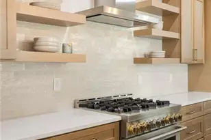 722 Lakeview Ave NE, Atlanta, GA 30308 - Photo 15