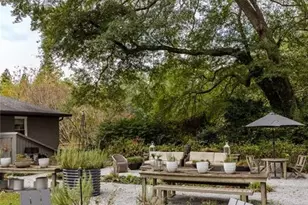 1723 Council Bluff Dr NE, Atlanta, GA 30345 - Photo 57