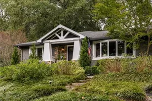 1723 Council Bluff Dr NE, Atlanta, GA 30345 - Photo 3