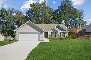 224 Katie Ln, Commerce, GA 30529 - Photo 1