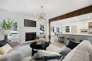 2065 Fairway Crossing Dr, Woodstock, GA 30188 - Photo 9