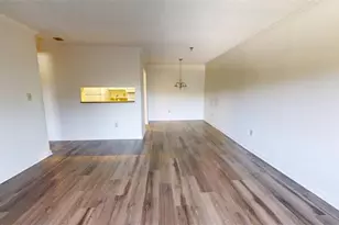 300 Johnson Ferry Road NE, Atlanta, GA 30328 - Photo 13