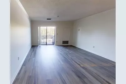 300 Johnson Ferry Road NE #B409, Atlanta, GA 30328 - Photo 9