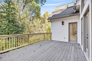 200 Morgan Farm Dr, Atlanta, GA 30342 - Photo 31