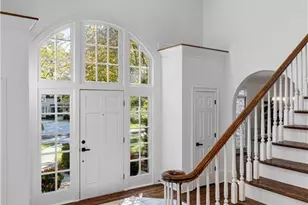 200 Morgan Farm Dr, Atlanta, GA 30342 - Photo 9