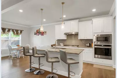 1563 Dover Creek Lane, Lawrenceville, GA 30045 - Photo 9