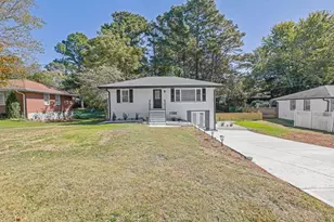 369 Virginia Pl SE, Marietta, GA 30067 - Photo 1