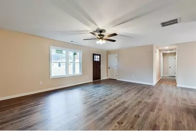 326 White Creek Loop, Rockmart, GA 30153 - Photo 9