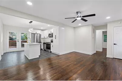 6179 Holiday Boulevard, Forest Park, GA 30297 - Photo 9