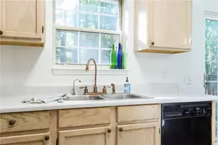 4908 Tarleton Dr SW, Lilburn, GA 30047 - Photo 11