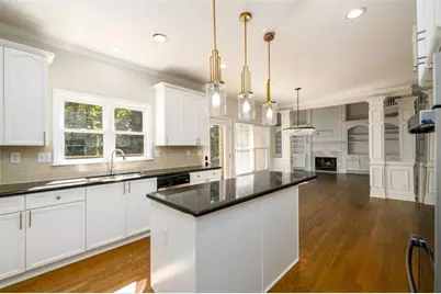 2114 Sugar Springs Drive, Lawrenceville, GA 30043 - Photo 15