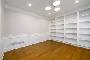 2114 Sugar Springs Dr, Lawrenceville, GA 30043 - Photo 25