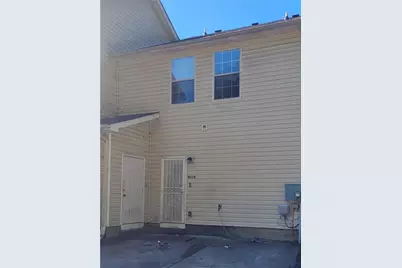 8576 Thomas Road, Riverdale, GA 30274 - Photo 9