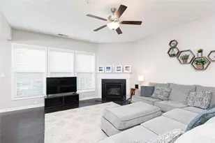 584 Bright St, Marietta, GA 30064 - Photo 9