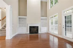 1 Village Walk Dr, Decatur, GA 30030 - Photo 9