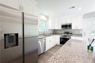 382 Arlington Ln, Commerce, GA 30529 - Photo 9