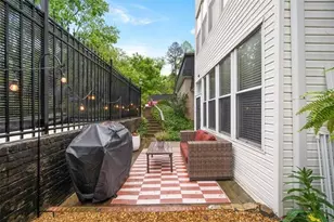 5105 Chemin De Vie, Atlanta, GA 30342 - Photo 5