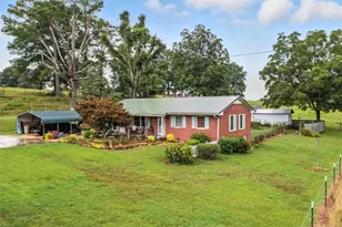 2705 Collard Valley Rd, Cedartown, GA 30125 - Photo 1