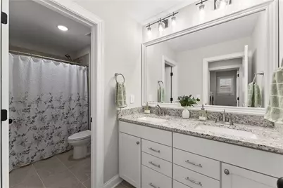 7123 Lake Edge Drive, Flowery Branch, GA 30542 - Photo 33