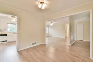 246 Greenwood Dr NW, Lilburn, GA 30047 - Photo 11