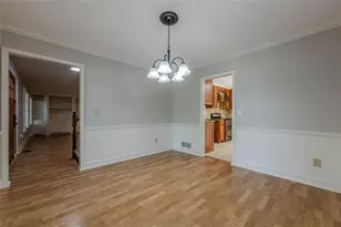 5055 Puritan Dr, Sugar Hill, GA 30518 - Photo 9