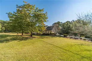 3906 Laurens Ln, Snellville, GA 30039 - Photo 1