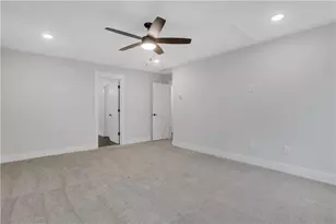 7044 Manchester Dr, Flowery Branch, GA 30542 - Photo 35