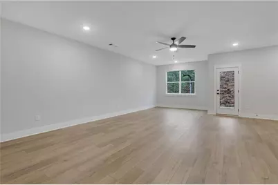 7044 Manchester Drive, Flowery Branch, GA 30542 - Photo 43