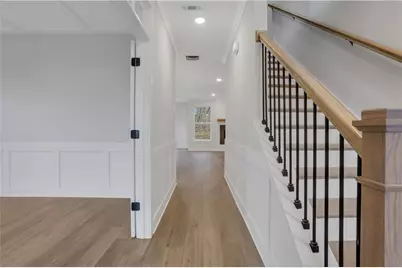 7044 Manchester Drive, Flowery Branch, GA 30542 - Photo 17