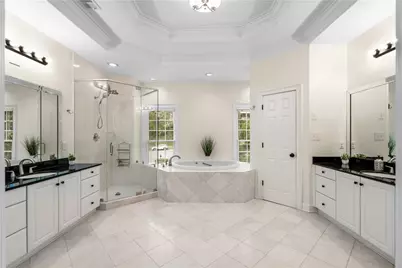 345 W Berwicke Common NE, Atlanta, GA 30342 - Photo 17