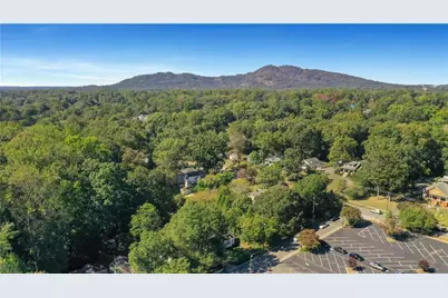 207 Walthall Street NW, Marietta, GA 30064 - Photo 13