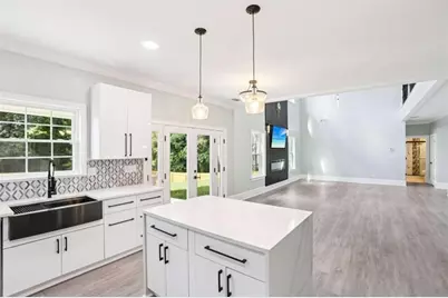 4656 Matterhorn Drive, Lilburn, GA 30047 - Photo 25