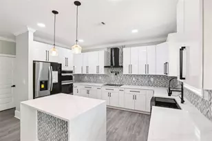 4656 Matterhorn Dr, Lilburn, GA 30047 - Photo 23