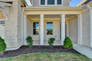 840 Champagne Ln, Hoschton, GA 30548 - Photo 3