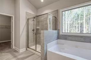 709 Bristol Dr, Loganville, GA 30052 - Photo 25