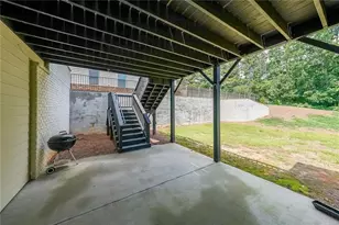 633 Wynnewood Ct SW, Powder Springs, GA 30127 - Photo 41