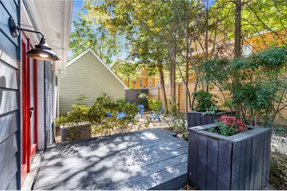 216 Haralson Avenue NE, Atlanta, GA 30307 - Photo 25