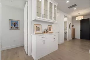 2425 Peachtree Rd NE, Atlanta, GA 30305 - Photo 13