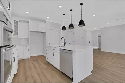 7048 Manchester Drive, Flowery Branch, GA 30542 - Photo 7