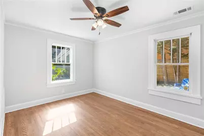 216 Haralson Avenue NE, Atlanta, GA 30307 - Photo 21