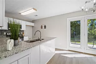 75 Thomas Rd, Lagrange, GA 30241 - Photo 5