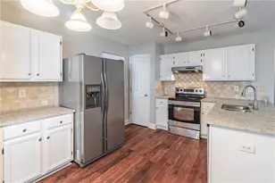 1035 Arborhill Ln, Alpharetta, GA 30004 - Photo 9