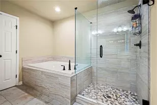 290 Jackson Pl NW, Lilburn, GA 30047 - Photo 21