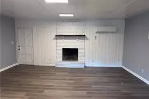 3293 Valleydale Dr SW, Atlanta, GA 30311 - Photo 15