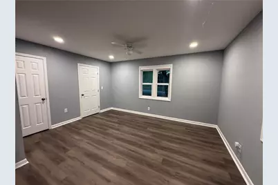 3293 Valleydale Drive SW, Atlanta, GA 30311 - Photo 13