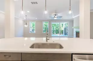 535 Clover Ln, Alpharetta, GA 30009 - Photo 15